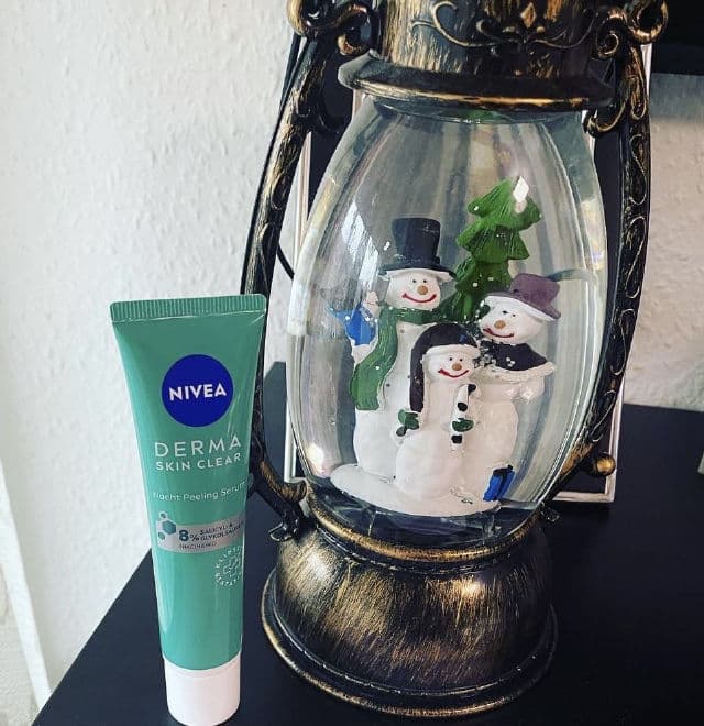 Nivea Derma Skin Clear Night Exfoliator review photo by onlydeea87