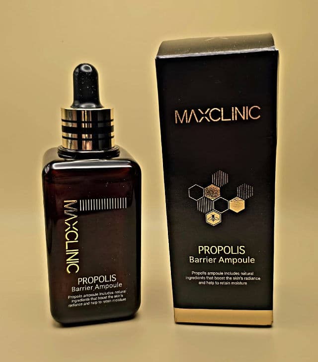 Maxclinic Propolis Barrier Ampoule review photo by influencer716mama