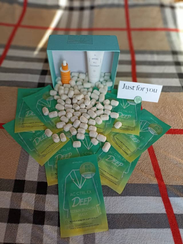 DEWYTREE AC Ctrl EX Deep Repair Blemish Mask review photo by Picknin