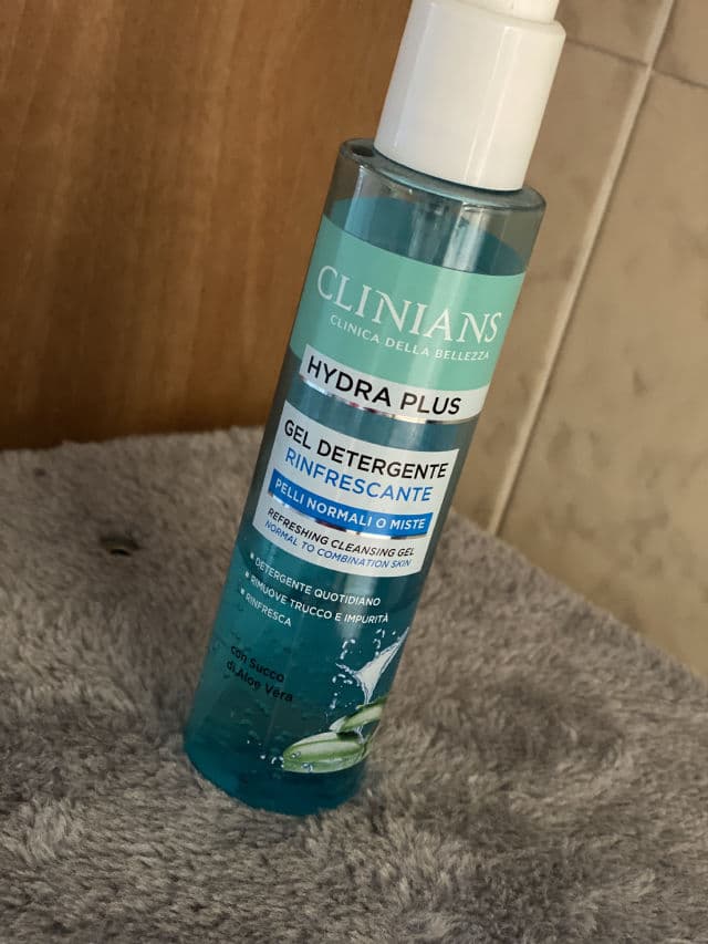 Clinians Hydra Plus Gel Detergente Rinfrescante review photo by rachymaty