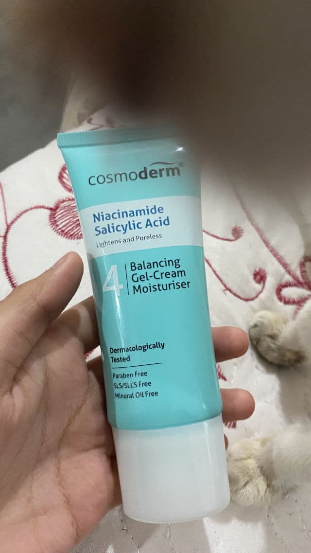 Cosmoderm Niacinamide Balancing Gel-Cream Moisturizer review photo by alyanoona