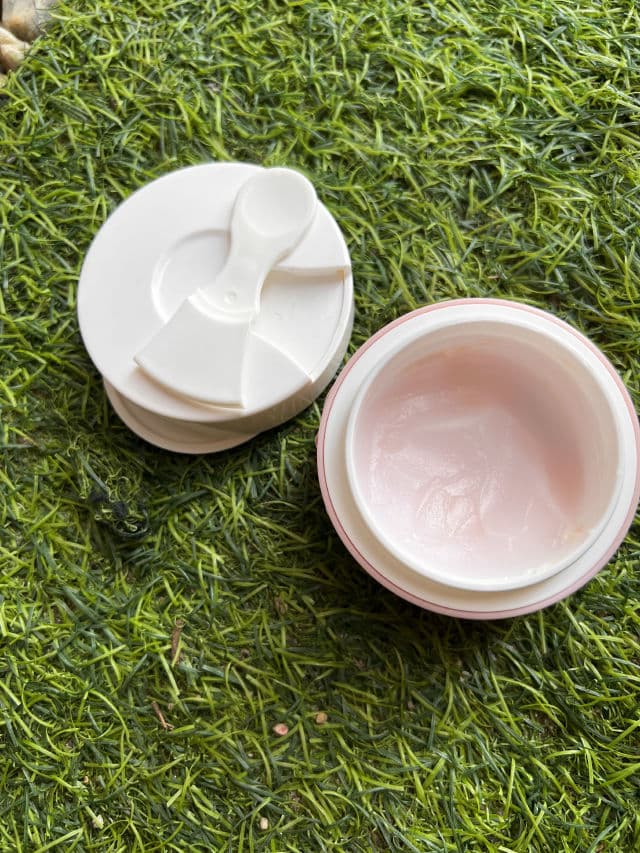 Skintific Purifying Barrier Ice-Cream Cleansing Balm review photo by Neesahassan