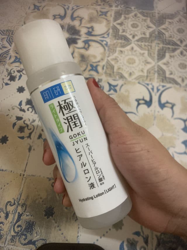 Hada Labo Hydrating Lotion (Light) review photo by AinJazlan