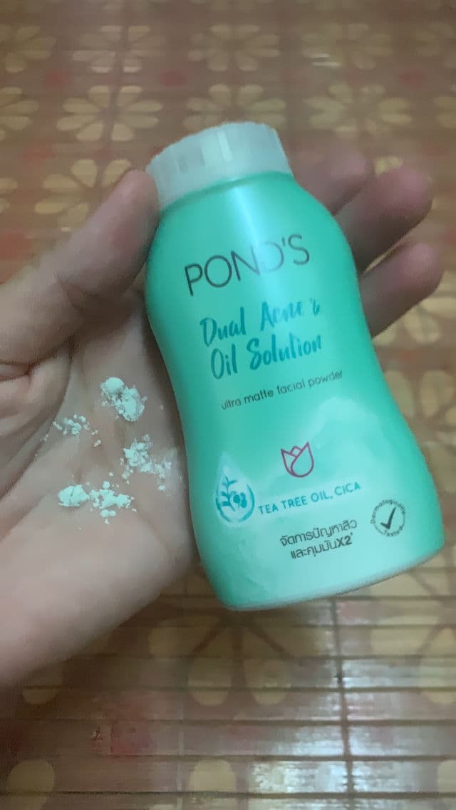 Pond's Dual Acne & Oil Solution Powder review photo by AinJazlan