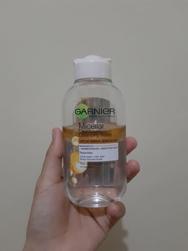 Garnier Micellar Oil-Infused Cleansing Water review photo by 24carats