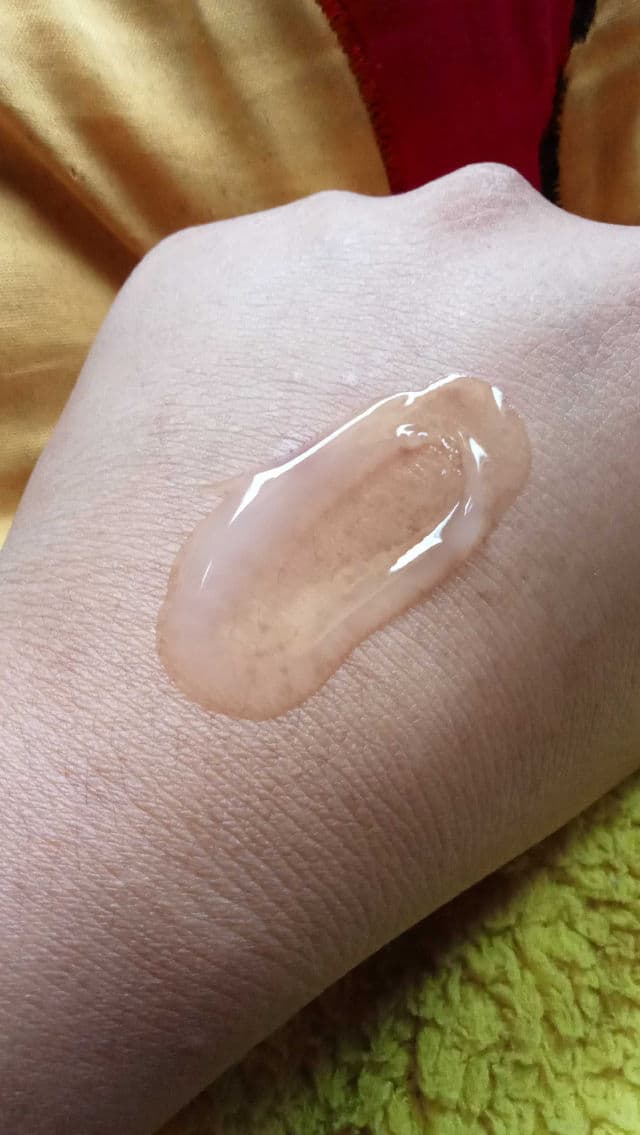 Safi Sensitive Care Probiotics & Niacinamide Aqua Gel Moisturiser	 review photo by shalalalief