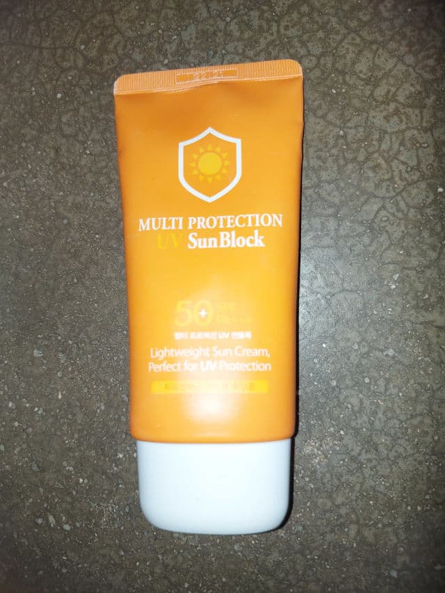 3wClinic Multi Protection UV Sunblock review photo by KingIcebear