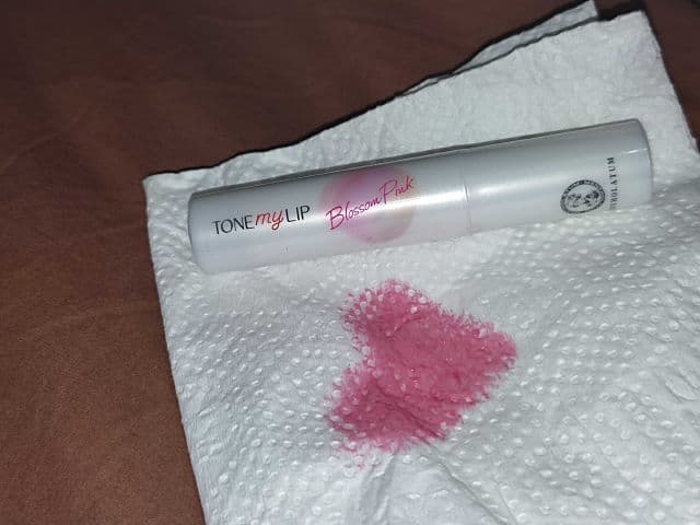 Mentholatum Tone My Lip - Blossom Pink review photo by neesashu