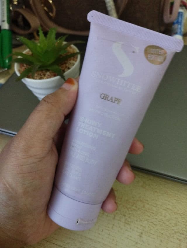 Snowhitee Snowy Treatment Lotion review photo by ASMZ92