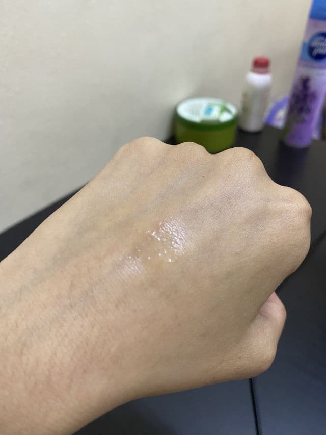 Clinelle Calm+Care Gentle Toner review photo by OukaBarsburg