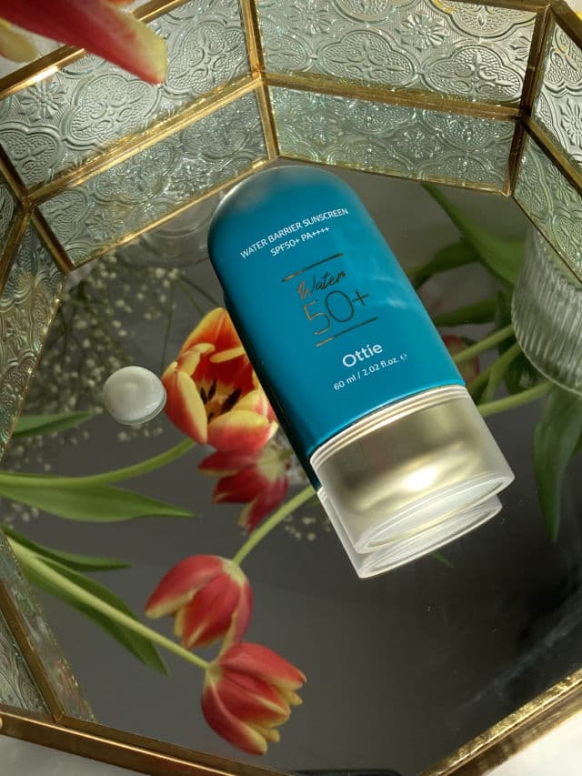 Ottie Water Barrier Sunscreen SPF 50+ PA++++ review photo by aisana