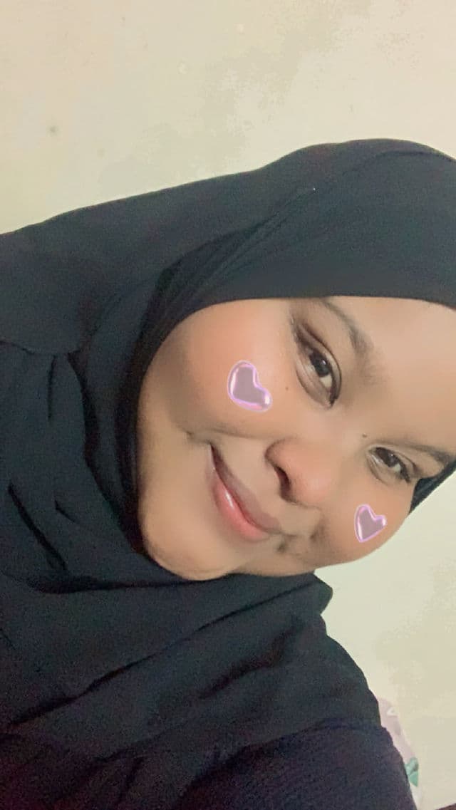 Safi Youth Gold Sensitive Biome Rescue Youthful Balancing Cleanser review photo by adrianaas