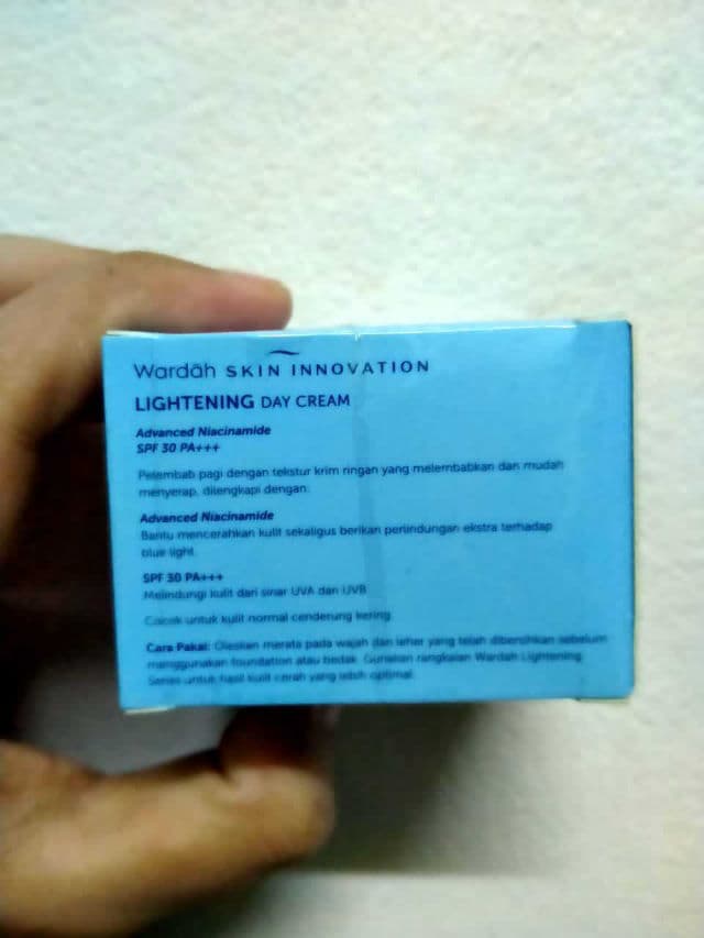 Wardah Lightening Day Gel review photo by ainpickky