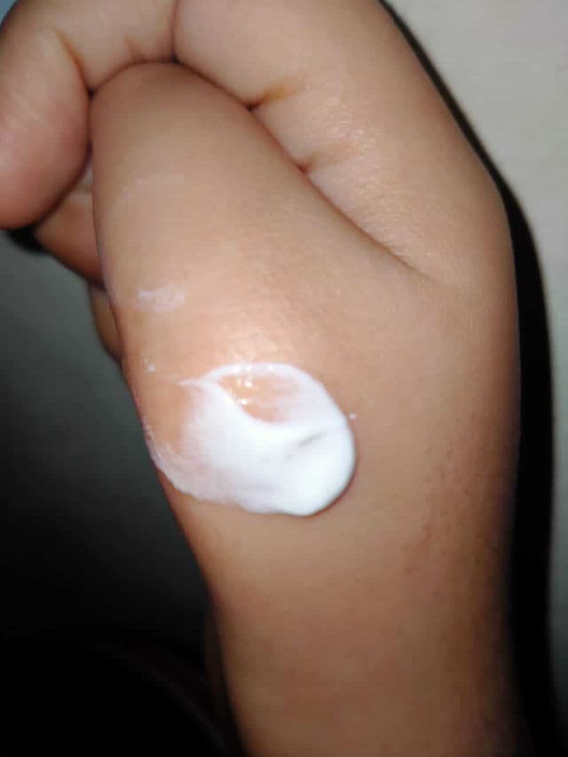 Wardah Lightening Day Gel review photo by ainpickky