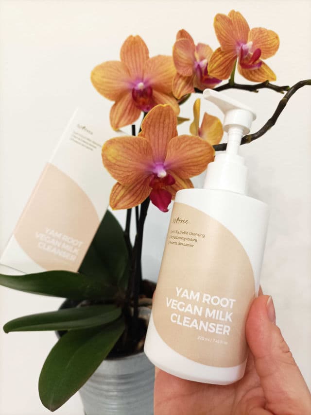ISNTREE Yam Root Vegan Milk Cleanser review photo by testerlory