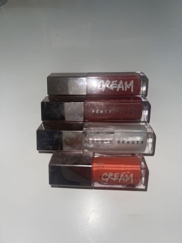 Fenty Beauty Gloss Bomb Cream Color Drip Lip Cream - Fenty Glow review photo by cellysem