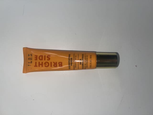 Milani Cosmetics Bright Side Illuminating Primer review photo by cellysem