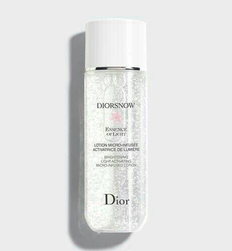 Dior Diorsnow Essence of Light: Light-Activating Micro-Infused Lotion review photo by Michol
