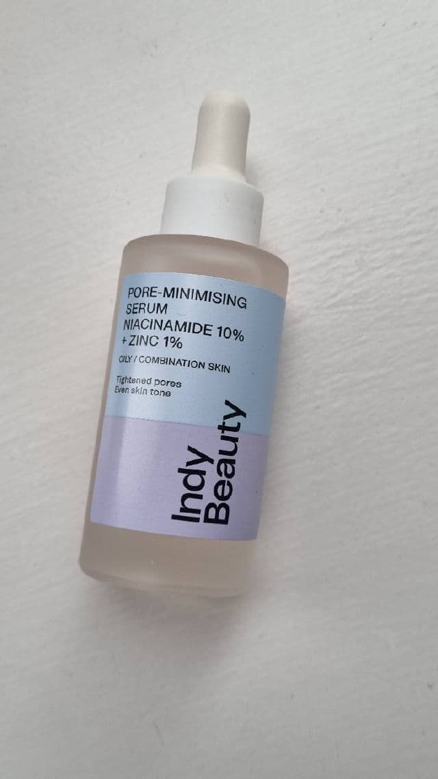 Indy Beauty Pore-Minimising Serum Niacinamide 10% + Zinc 1% review photo by BeautyJungleCorner