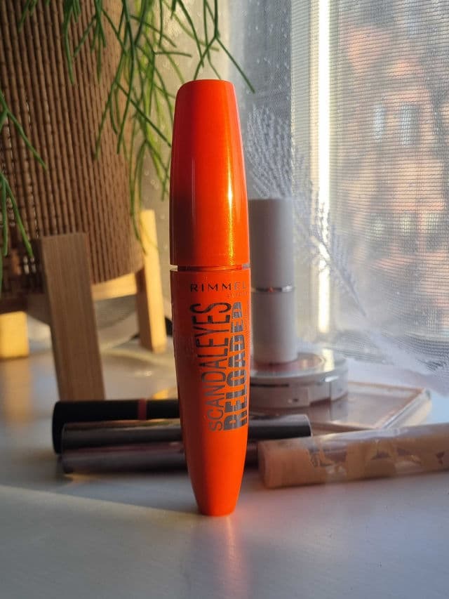 Rimmel Scandaleyes Reloaded Mascara - Black review photo by asi19962023