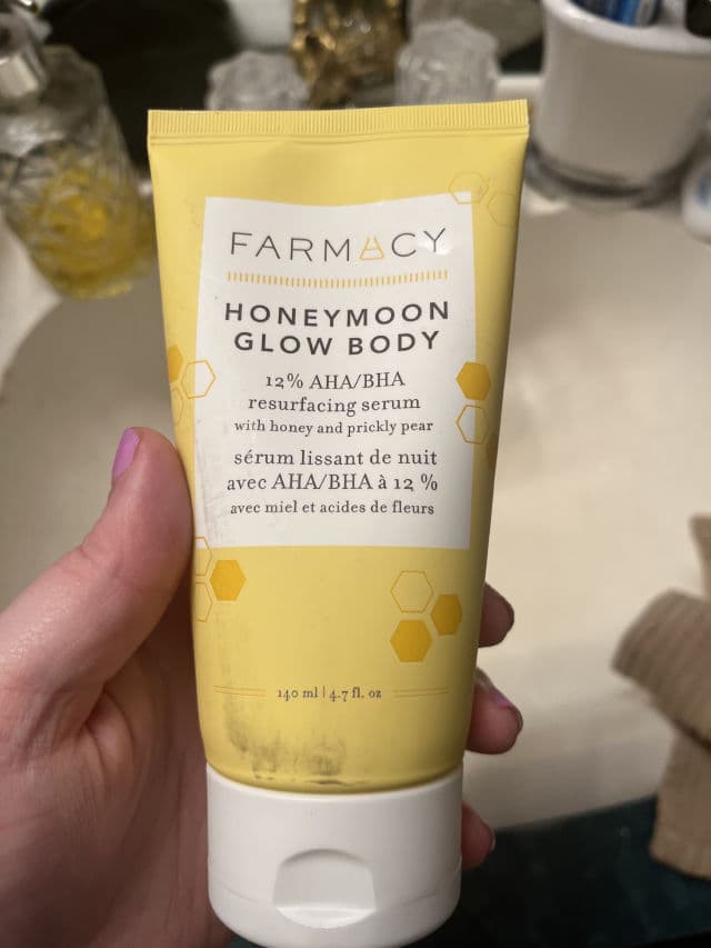 Farmacy Honeymoon Glow Body  review photo by kerynk