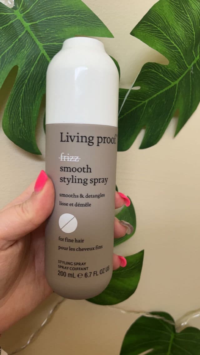 Living Proof No Frizz Smooth Styling Spray review photo by kerynk