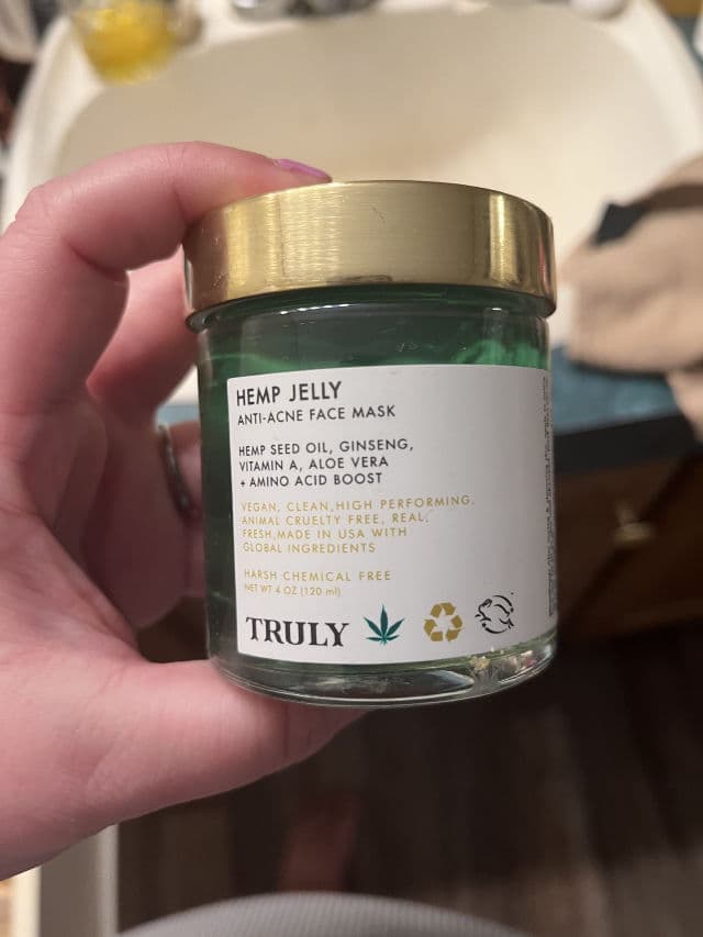 Truly Hemp Jelly Anti-Blemish Face Mask review photo by kerynk
