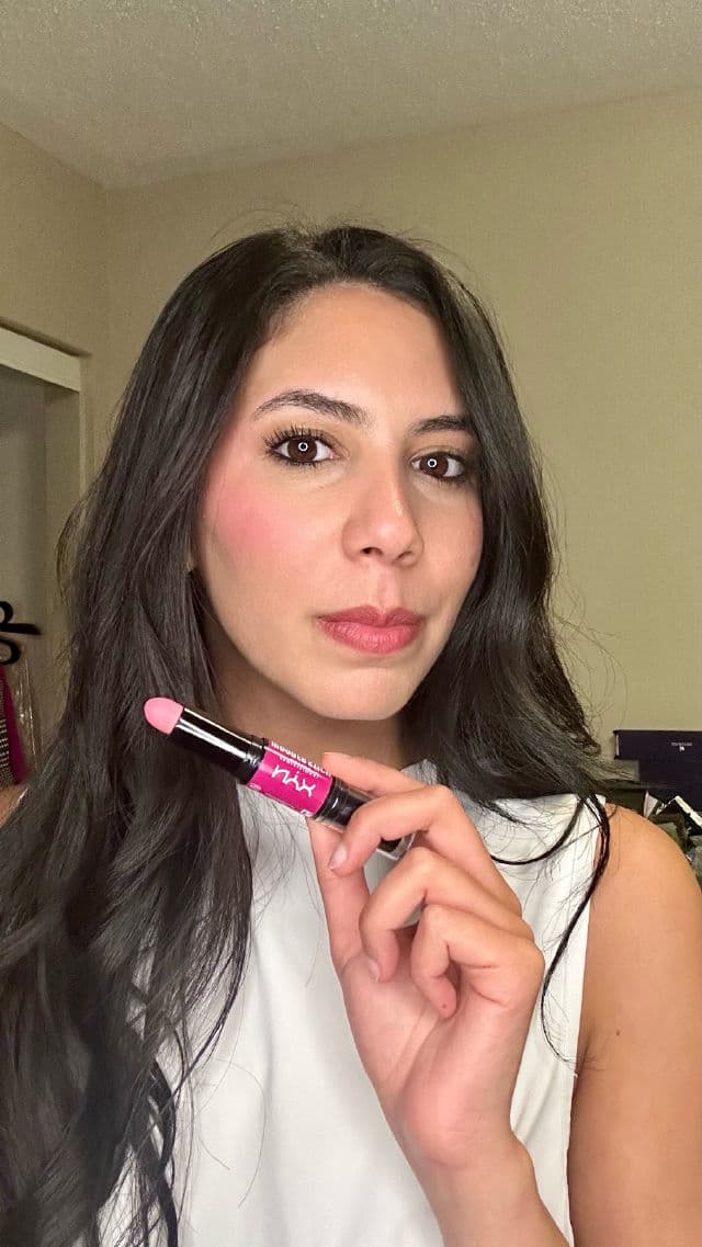 Nyx Cosmetics Wonder Stick Blush review photo by DoniaG