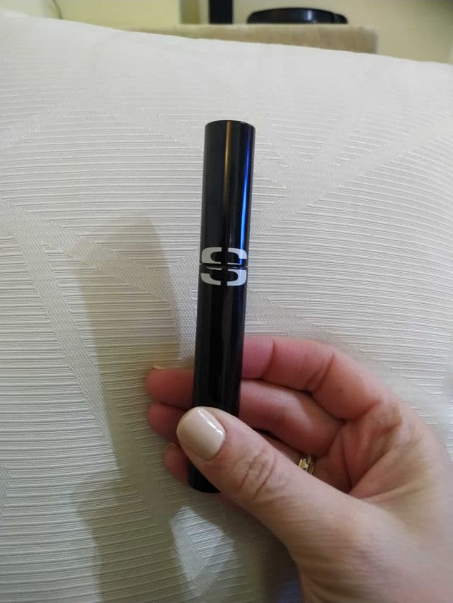 Sisley Paris So Stretch Mascara  review photo by Emli
