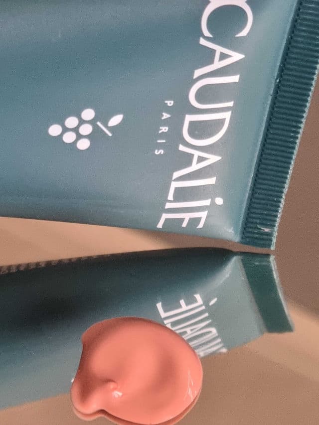 Caudalie Paris Vinergetic C+ Instant Detox Mask  review photo by Minnie40