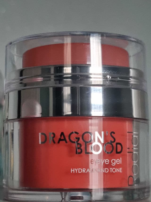 Rodial Dragons Blood Eye Gel review photo by Minnie40