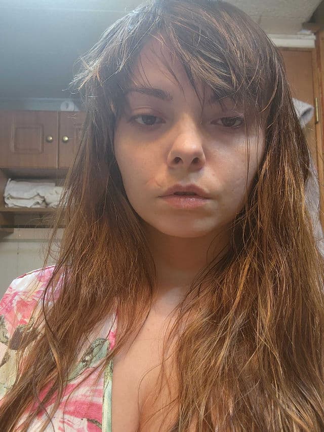 OGX Weightless Hydration Coconut Water Hydration Oil review photo by rosaritamariah