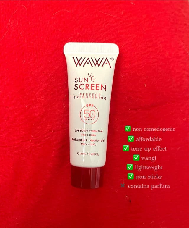 WAWA Cosmetics Perfect Brightening Sunscreen SPF 50+ review photo by aleeyalee