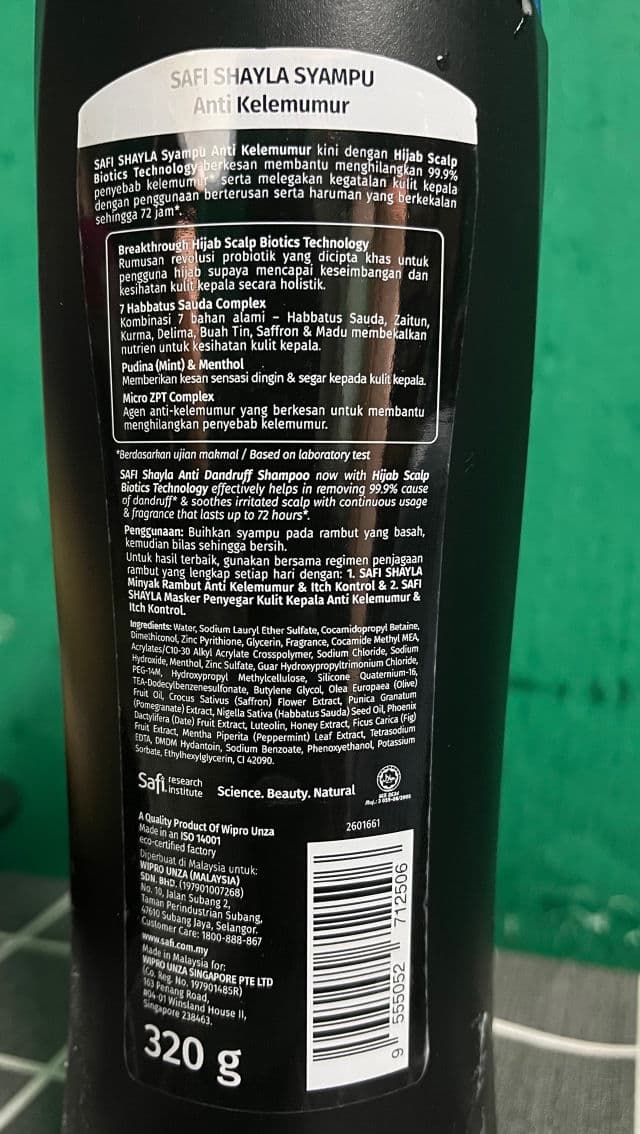 Safi Shayla Anti Dandruff Shampoo review photo by aleeyalee