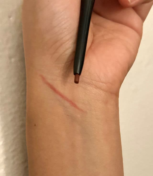 Maybelline Brick Red review photo by CynthReviews