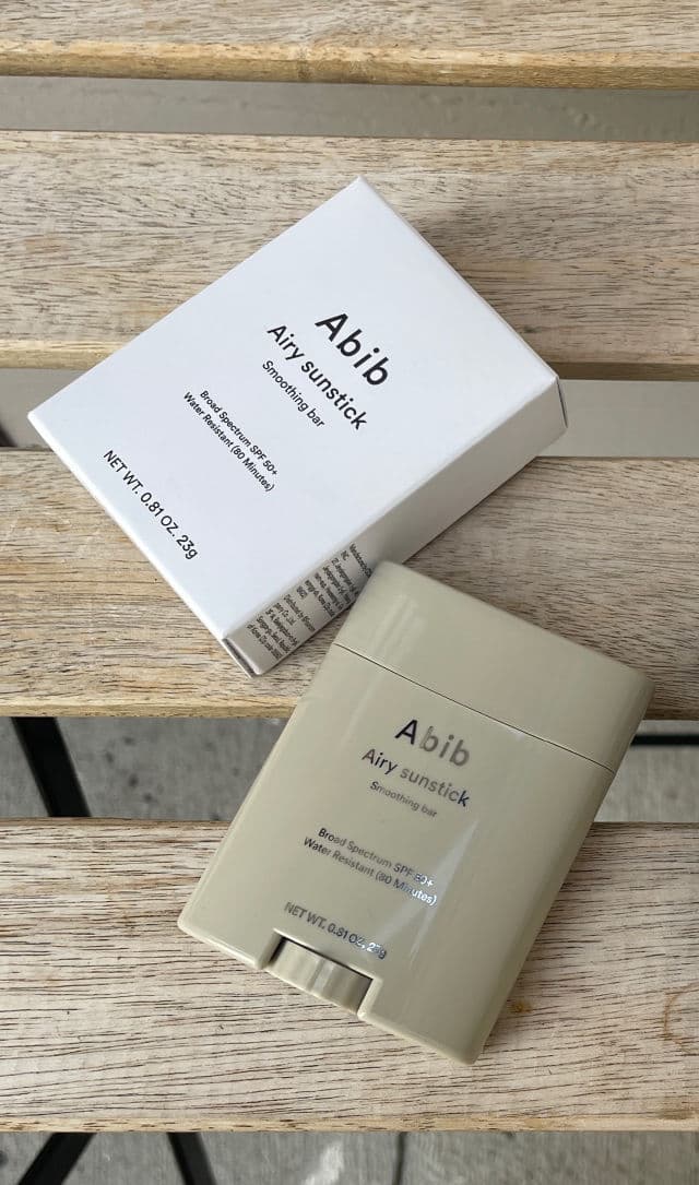 Airy Sunstick Smoothing Bar SPF 50+ product review
