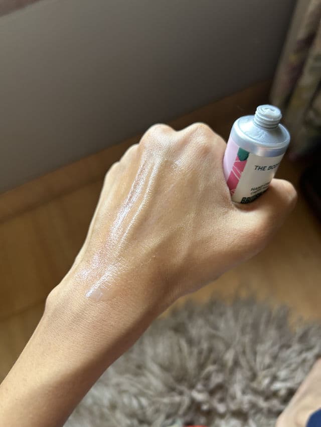 The Body Shop British Rose Petal-Soft Hand Cream review photo by caring18