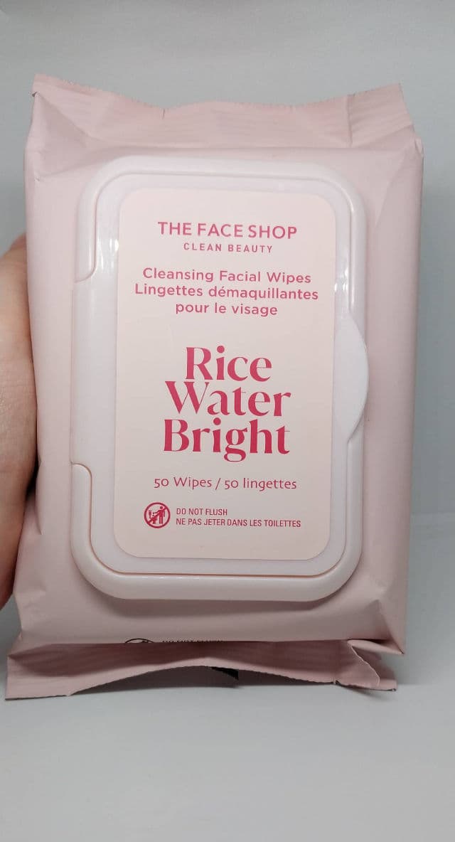 THE FACE SHOP Rice Water Bright Cleansing Facial Wipes review photo by FluffyBunnyWarrior