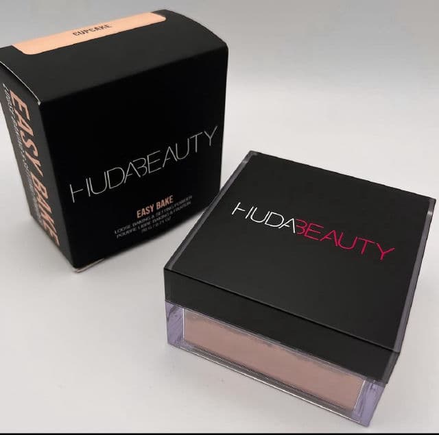 Huda Beauty Easy Bake Loose Powder review photo by Susan101