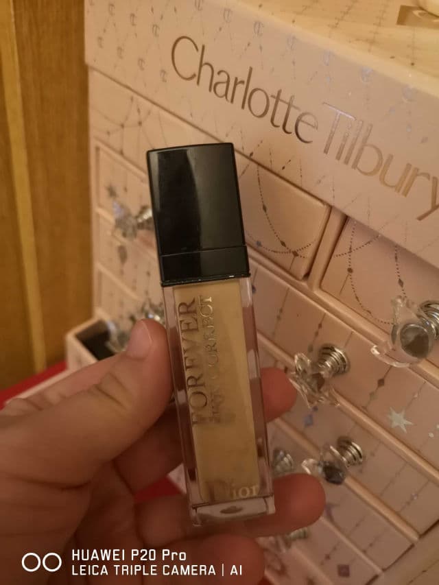 Dior Forever Skin Correct Concealer  review photo by Graci15