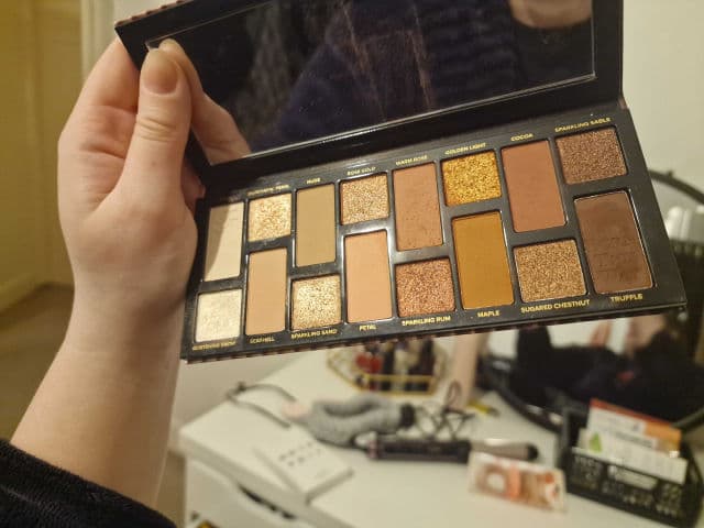 Too Faced Born This Way Eyeshadow Palette - The Natural Nudes review photo by luxintenebris