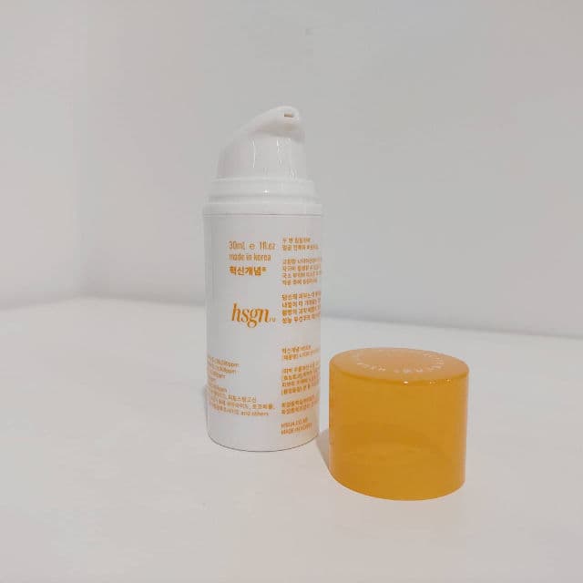 HSGN Niacinamide 10 Tranexamic Acid Light Up Perfector review photo by ceerenee