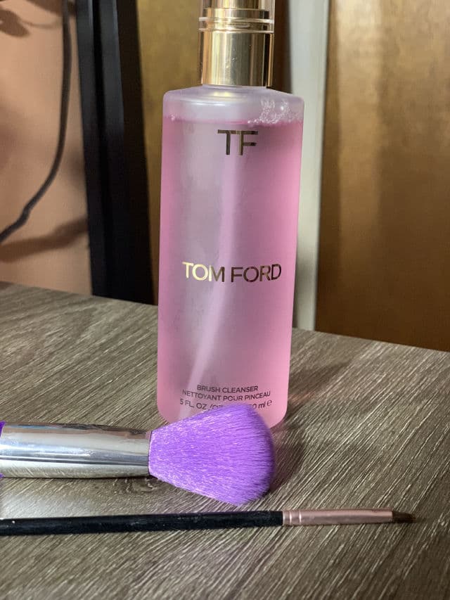 Tom Ford Brush Cleanser review photo by gpabon01