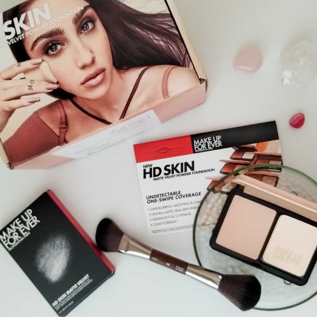 Make Up For Ever HD Skin Matte Velvet Powder Foundation review photo by MonicaCedeno