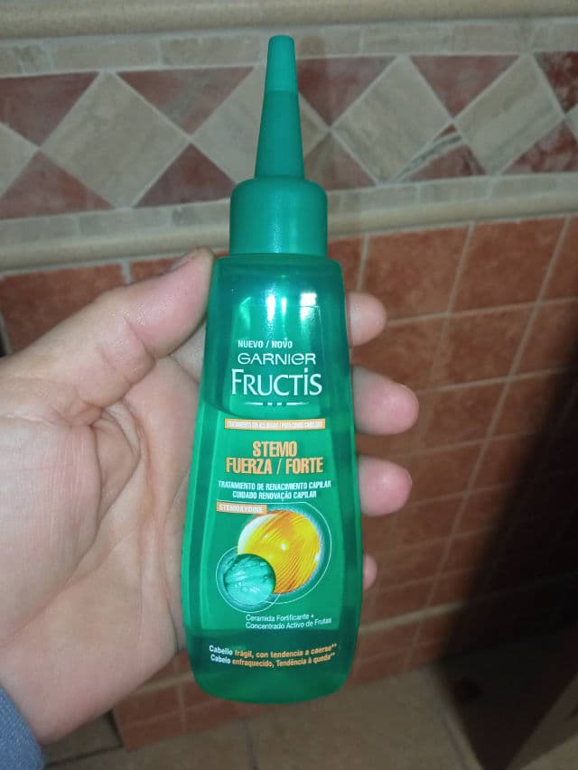 Garnier Fructis Vitamin & Strength Anti-Fall Treatment Serum review photo by Fany76
