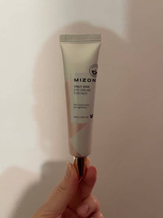Mizon Only One Eye Cream For Face review photo by SalomeKaladze