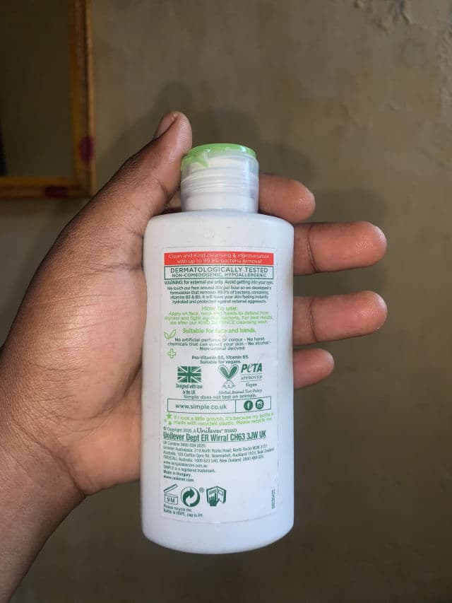 Simple Kind Defence Antibacterial Light Moisturiser review photo by Jennipher