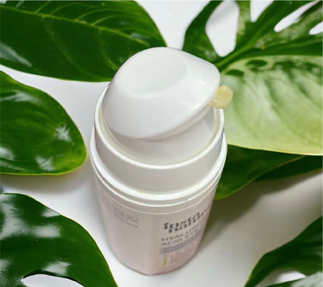 InstaNatural Hyaluronic Acid Eye Gel Cream with Vitamin C & Caffeine review photo by 1Fatema