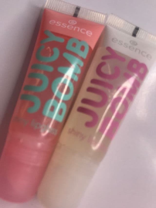Essence Juicy Bomb Shiny Lipgloss #01 Proud Pitaya review photo by aestheticbye