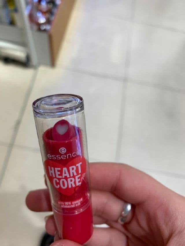 Essence Heart Core Fruity Lip Balm - 01 Crazy Cherry review photo by aestheticbye